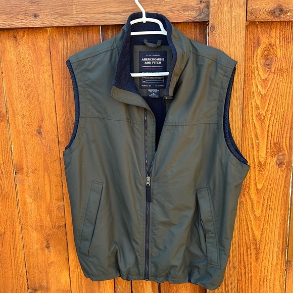 Abercrombie & Fitch Other - Abercrombie Men’s Vest. Green. M